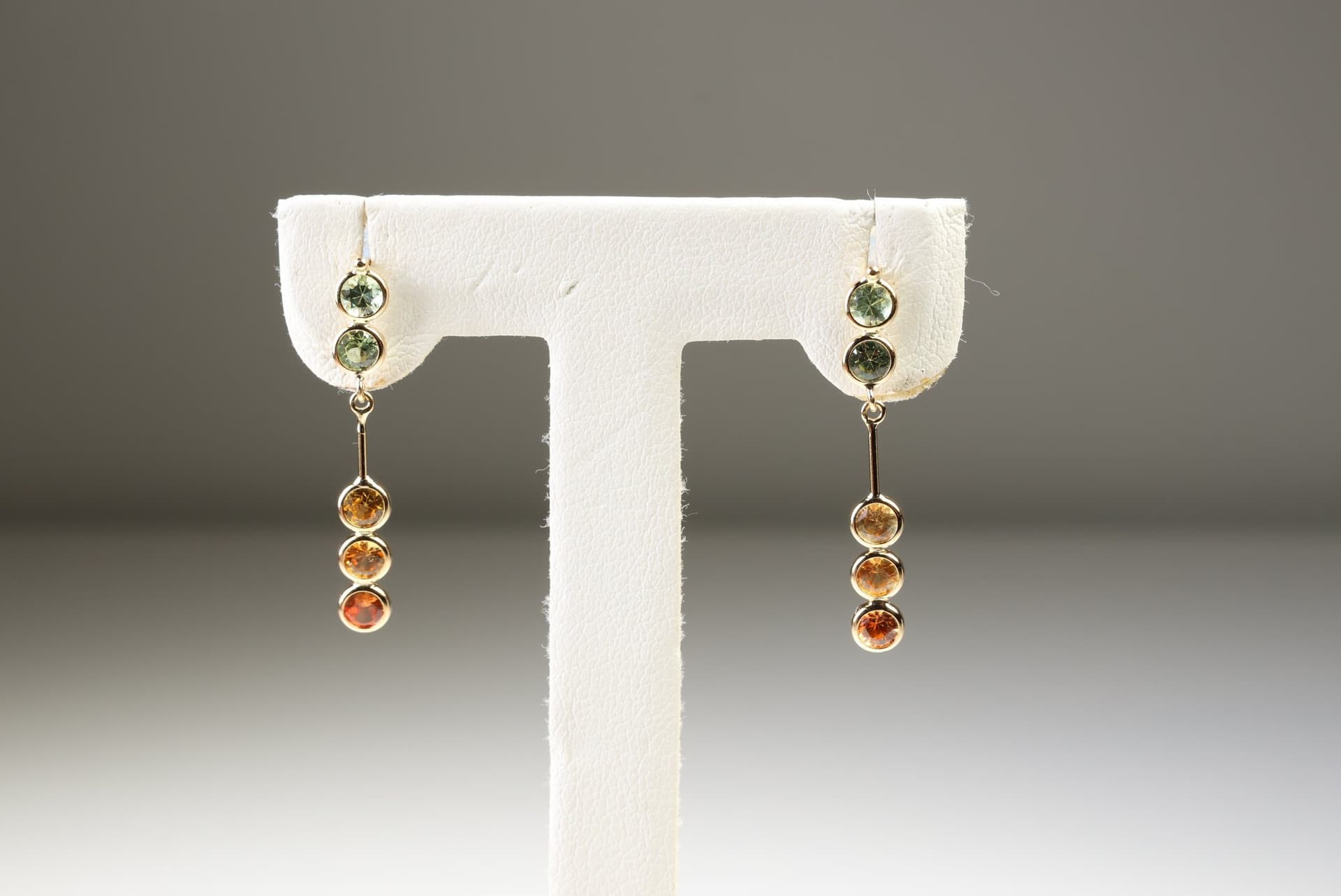 18K Yellow Gold Bezel Set Green & Yellow Natural Sapphire Earrings 1.67ctw jewelry auction at Alighieri's